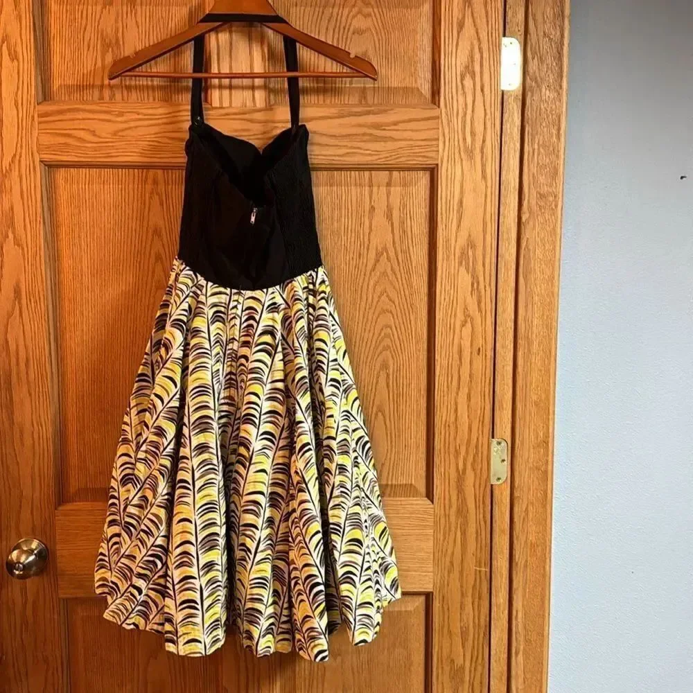 GIRLS FROM SAVOY I ANTHROPOLOGIE Memories of Feather Retro Pin-up Style Dress